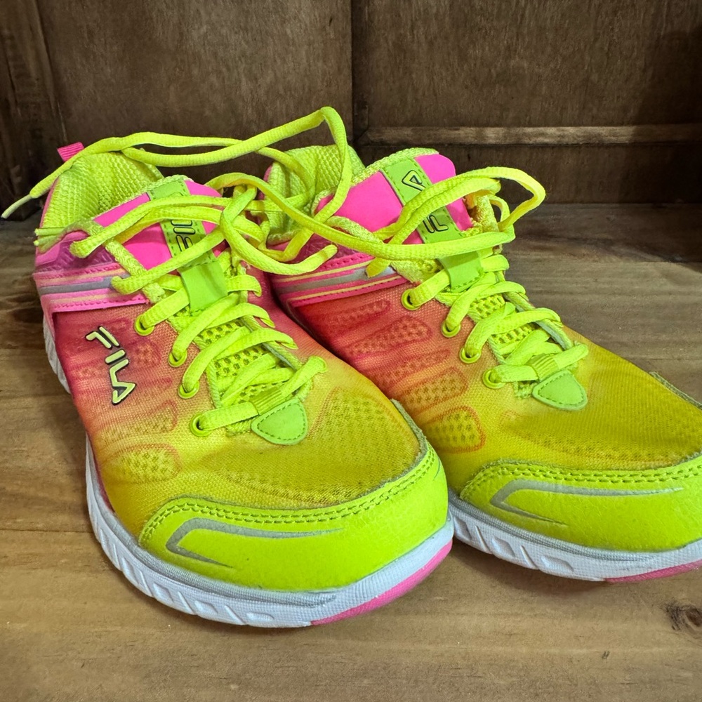 Fila Cool Max Women's Neon Yellow and Pink Ombré Sneakers
